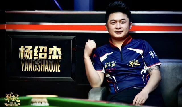 现荣获银牌 现荣获银牌